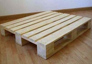 四面(mian)進叉木托(tuō)盤